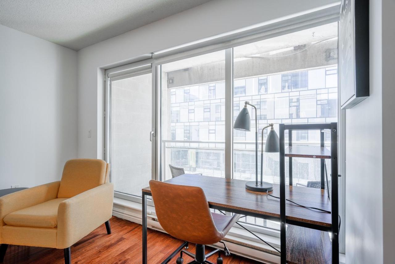 Le Mille Neuf Furnished Apartments Montreal Luaran gambar